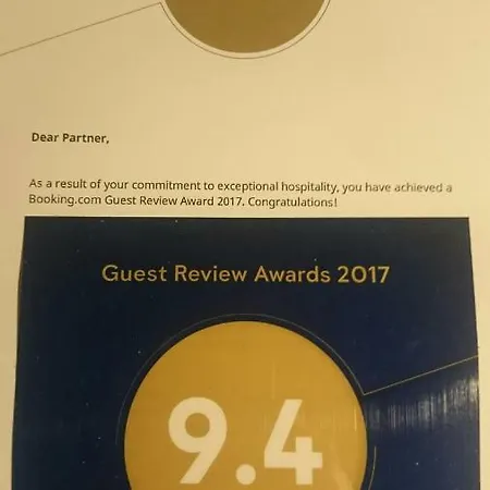 데아크 디자인 아파트먼트