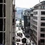 아파트 데아크 디자인 아파트먼트